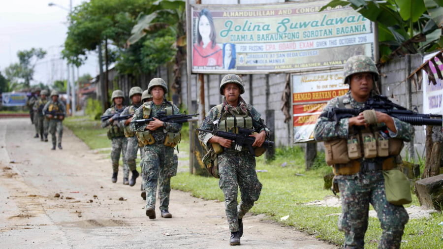 Philippines marines attack ISIS-linked rebels