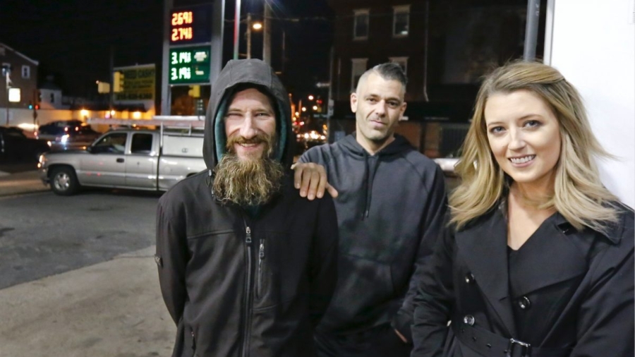 Homeless Vet Who Helped Scam $400,000 Through Crowdfunding Campaign Pleads Guilty