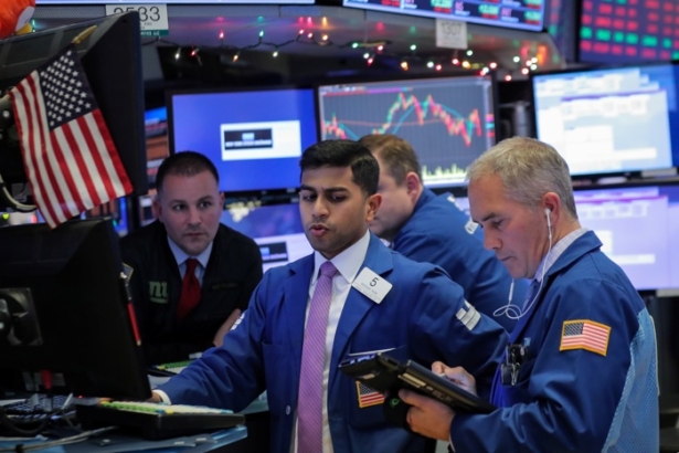 Traders at NYSE