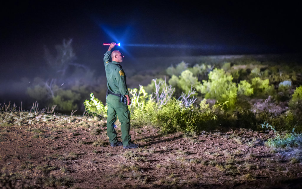 Border Patrol searches desert