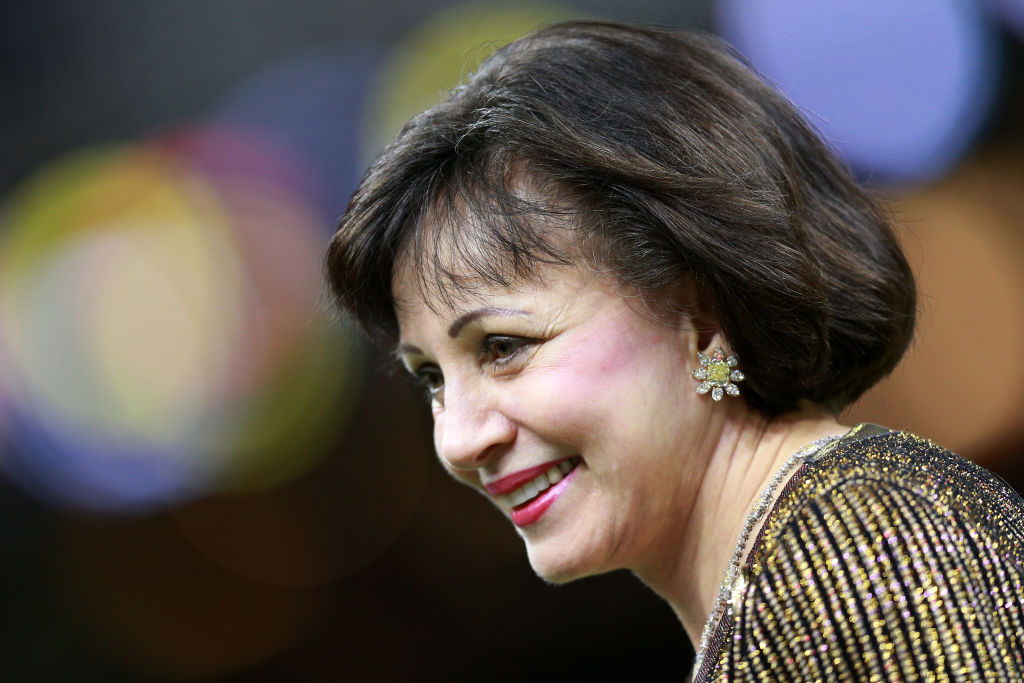 New Orleans Saints Owner Gayle Benson Pays Off Hundreds of Walmart