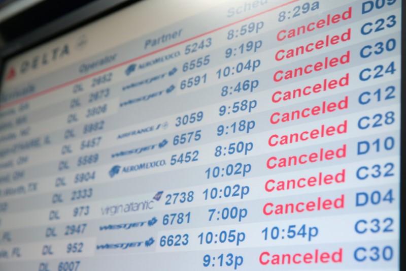 many canceled flights