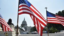 Senate Lawmakers Introduce Bill to Ensure Federal Government Only Buys Domestically Made US Flags