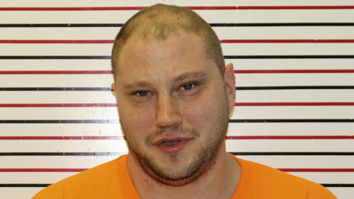 Oregon Man Who Calls for Help Gets Arrested on Sex Charges