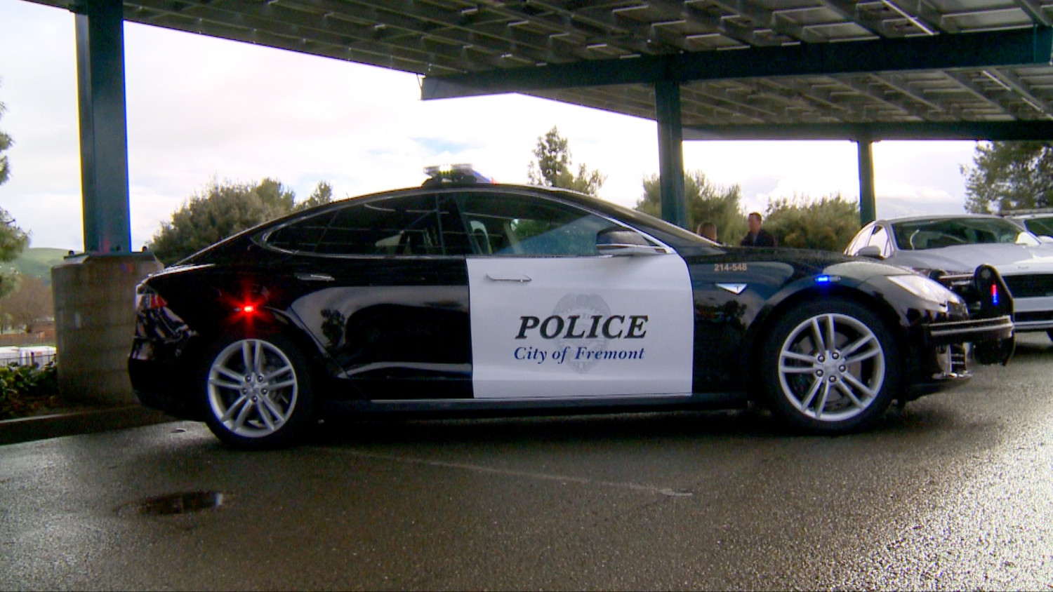 Fremont Police Tests AllElectric Vehicle for Patrol