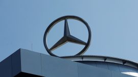 Daimler Suspends Mercedes Franchise in China After Customer Complaint Goes Viral