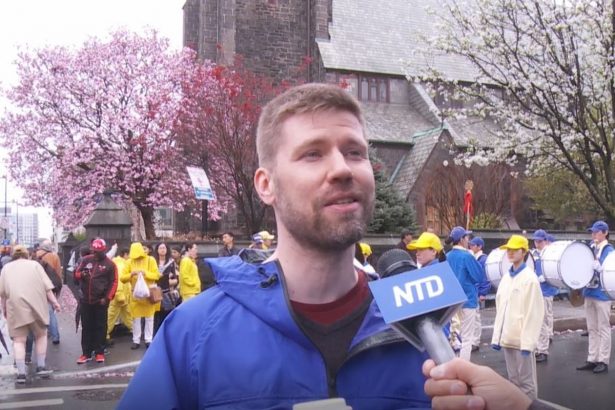 Olli Törmä at Falun Dafa Parade