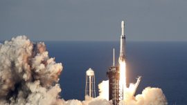 SpaceX Launches Mega Rocket, Lands All 3 Boosters