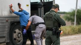 Armed Militia Is Holding Illegals From Mexico for Border Patrol