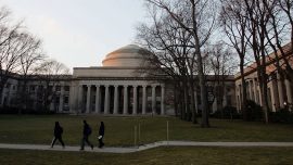 Elite US School MIT Cuts Ties With Chinese Tech Firms Huawei, ZTE