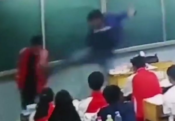 teacher_attack3-600x418