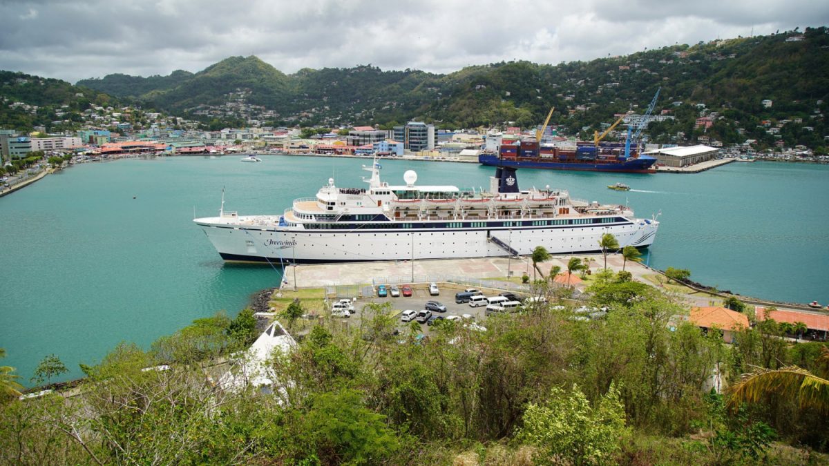 Curacao To Quarantine Cruise Ship For Measles Case