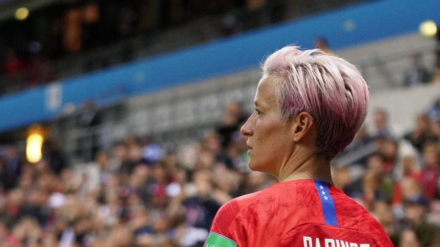 US Women’s Soccer Player Ignored the National Anthem Before Game Against Thailand