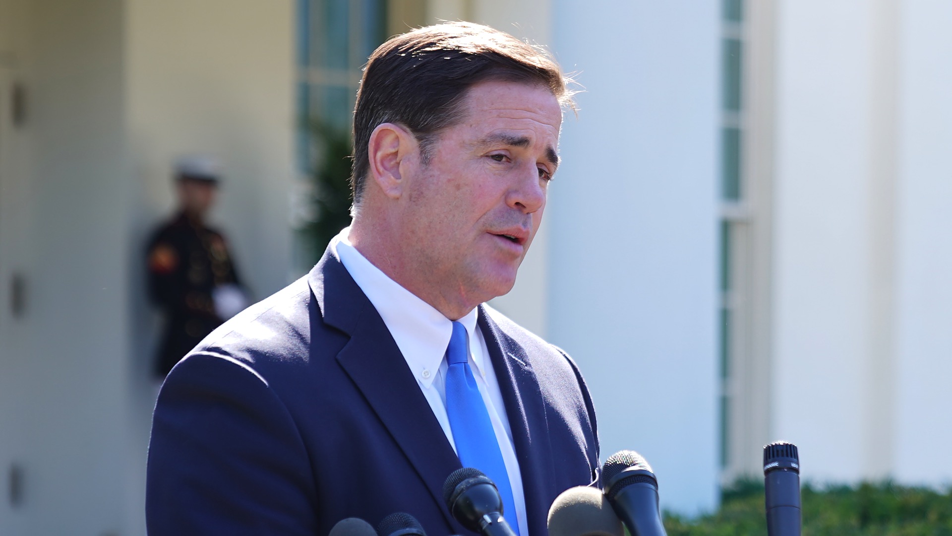 Arizona Governor Signs Bill Banning Private Donations for Election