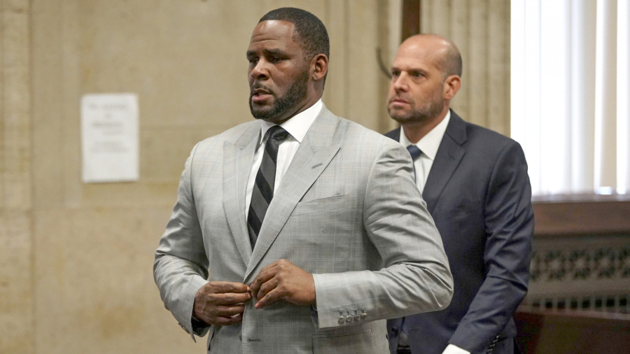 Arrest Warrant Issued for R. Kelly After Failing to Attend a Court Hearing