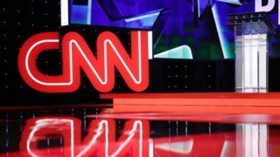 Judge Orders CNN Producer Accused of Trying to Entice Young Girls Detained