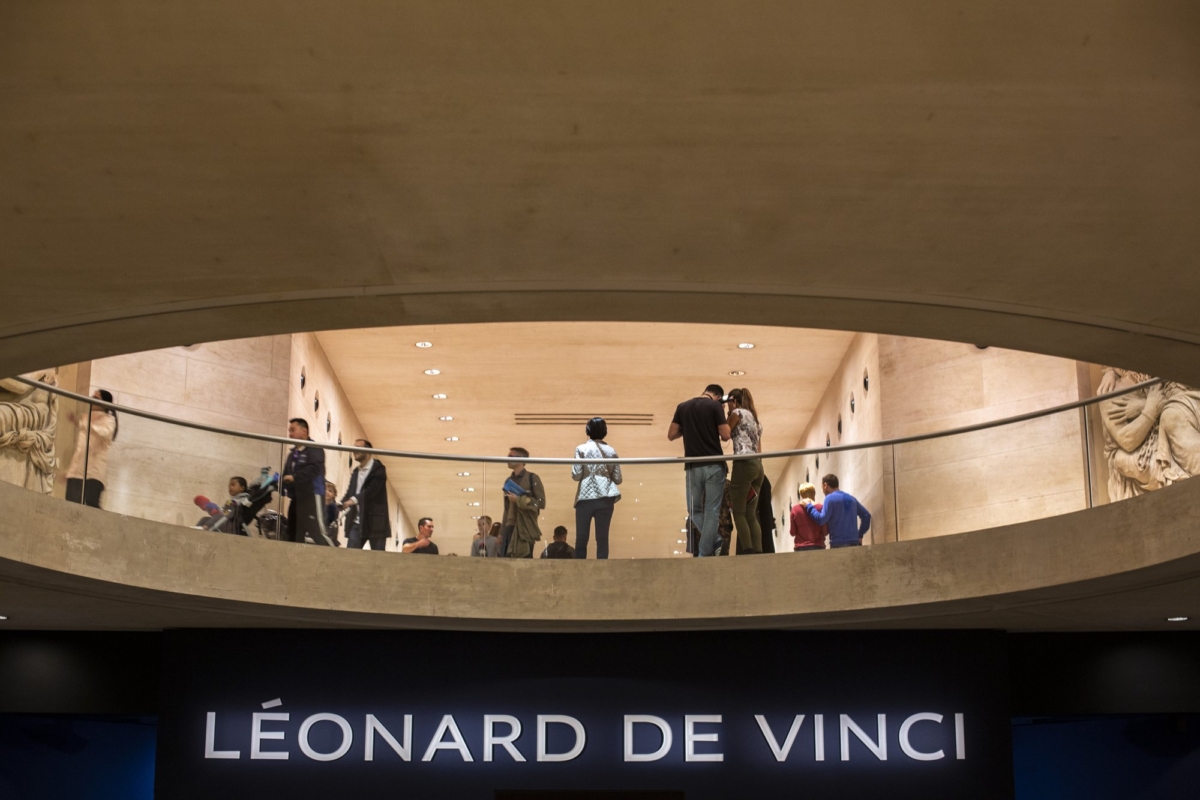 Leonardo Da Vinci’s ‘Divine Science’ of Painting Features in Louvre