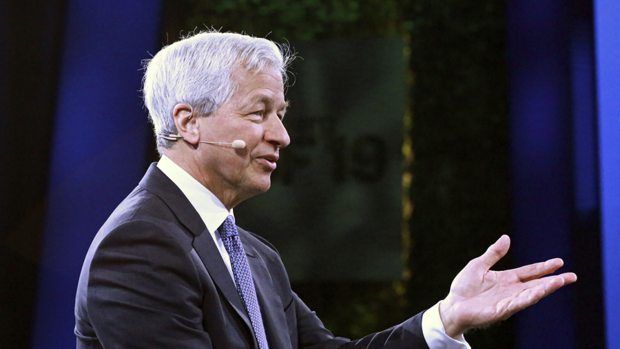 JP Morgan CEO Jamie Dimon Calls Bitcoin ‘Worthless,’ Says It Will Be Government Regulated