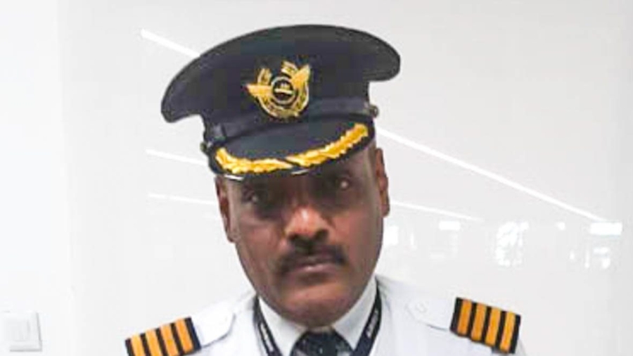 Man Arrested At Indian Airport For Impersonating Lufthansa Pilot