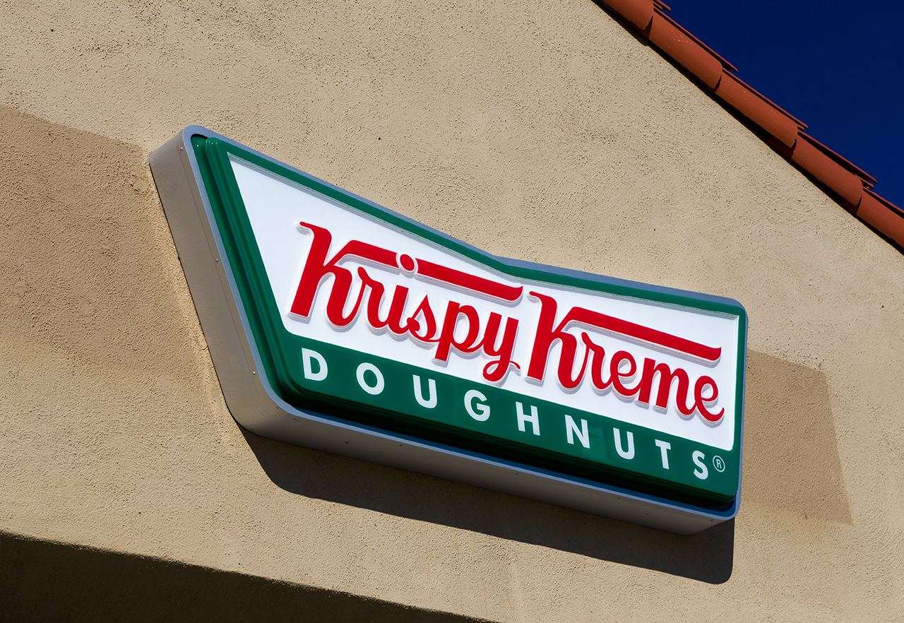 Krispy Kreme Doughnuts exterior and logo