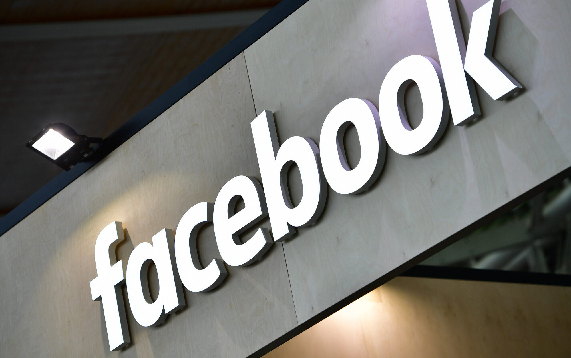 Supreme Court Rebuffs Facebook Appeal in User Tracking Lawsuit