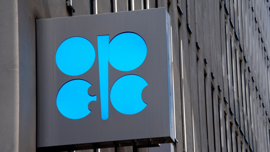 Senate Committee Passes Bill to Sue OPEC