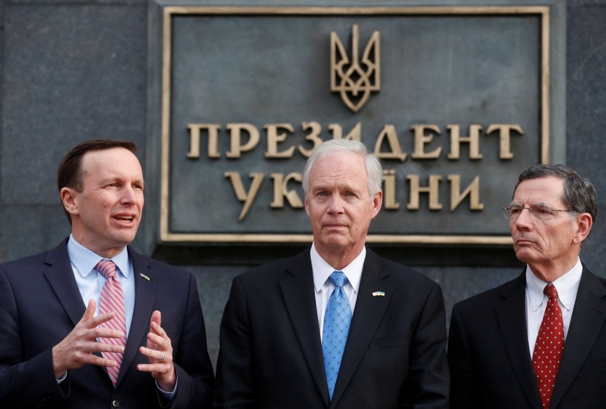 Ron Johnson, John Barrasso and Chris Murphy 2
