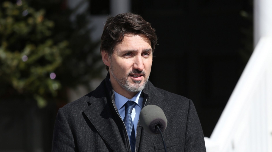 Trudeau Defies Canada’s Non-Essential Travel Ban, Visits Family Country Home