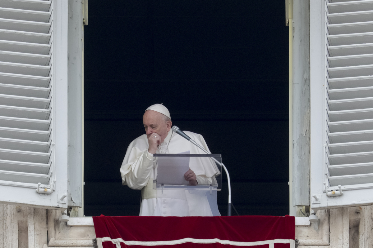 a coughing pope francis in vatican