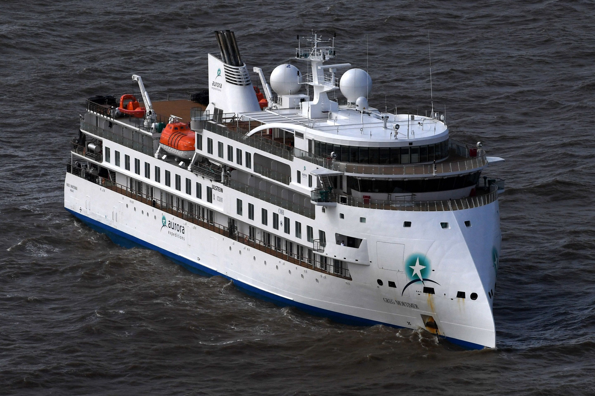 Passengers to Be Evacuated From Antarctic Cruise Ship After Almost 60