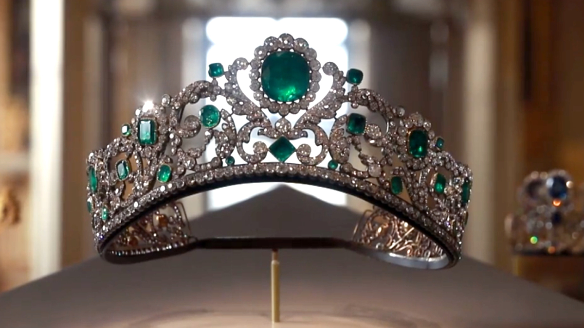 French Crown Jewels at Louvre Museum