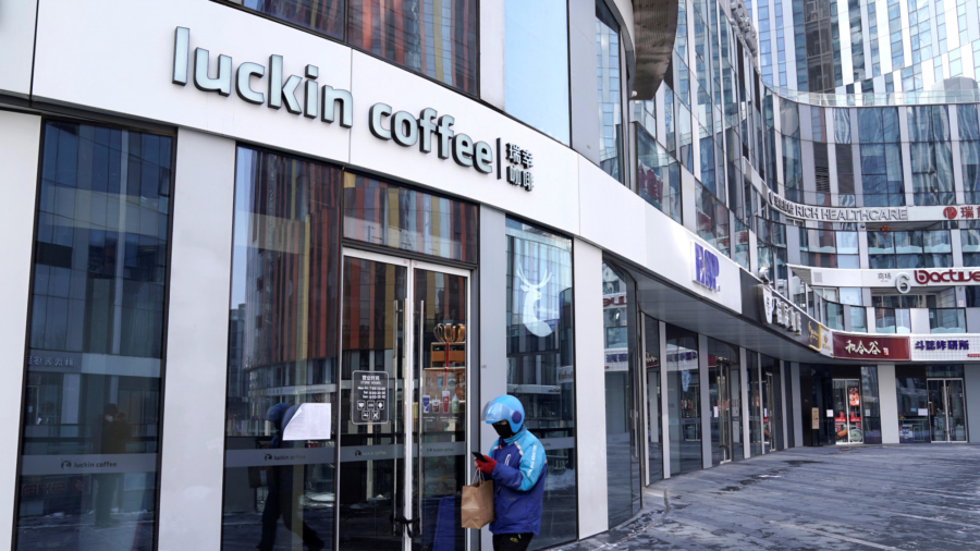 China Probes Alleged Fraud at Luckin Coffee, Banks Review