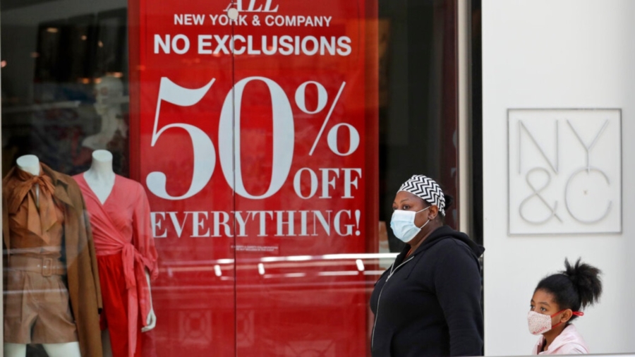 US Retail Sales Plunged a Record 16 Percent in April As Virus Hit