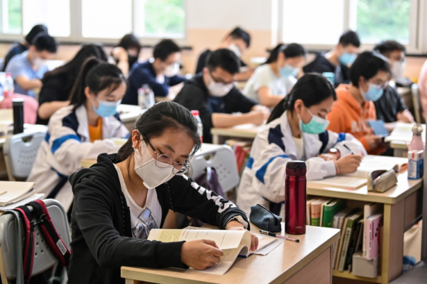Students in China during pandemic