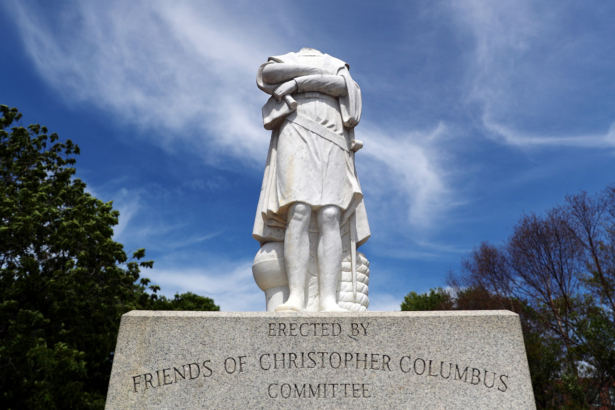 A statue depicting Christopher Columbus