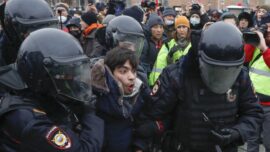 3,000 Arrested at Protests Demanding Navalny’s Release