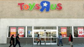 Toys R Us Retrenches Again, Shutters Its Last 2 US Stores