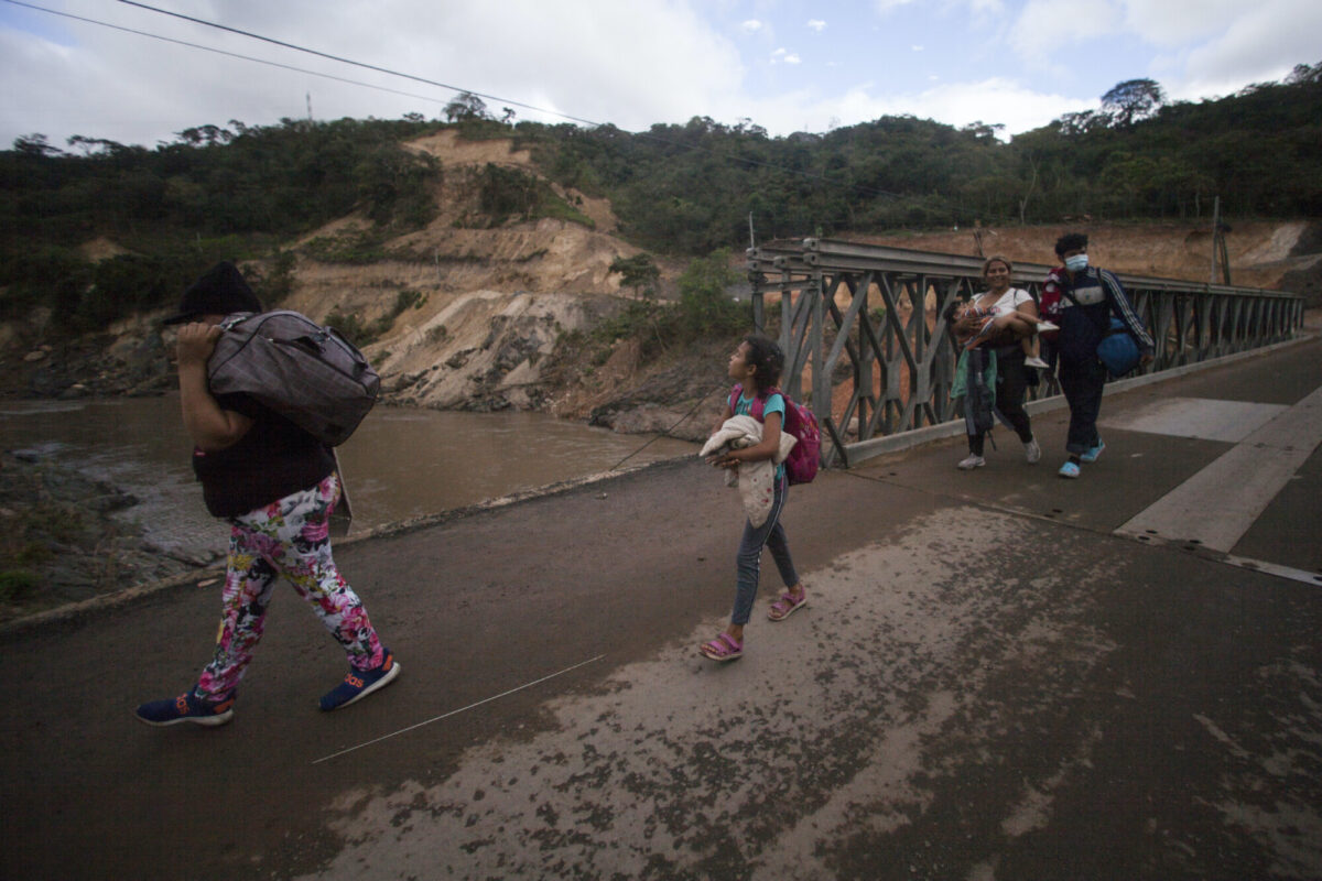 Migrants travelling in Guatemala