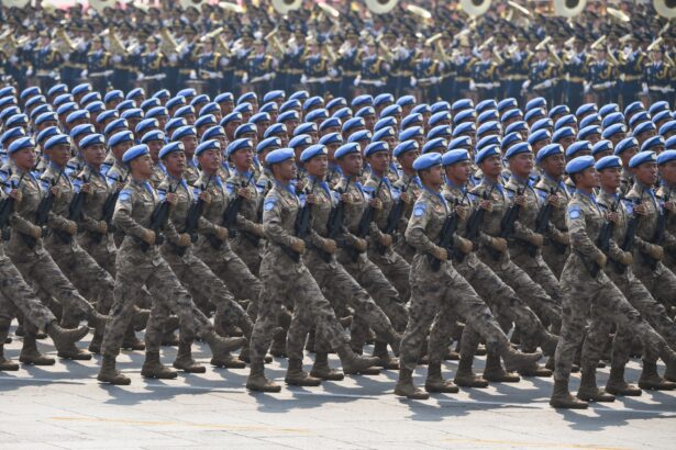 Chinese troops marching