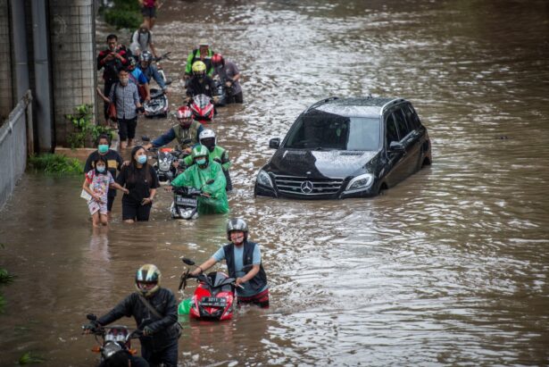 Indonesia monsoon flood