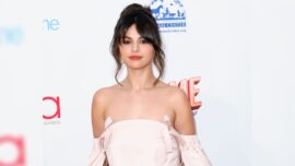 Chinese TV Photoshops Selena Gomez Photo