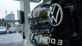 Volkswagen CEO Says He Wants to ‘Overtake’ Tesla