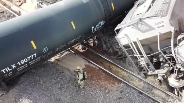 train derail