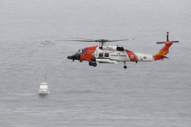 Boat capsizes off San Francisco