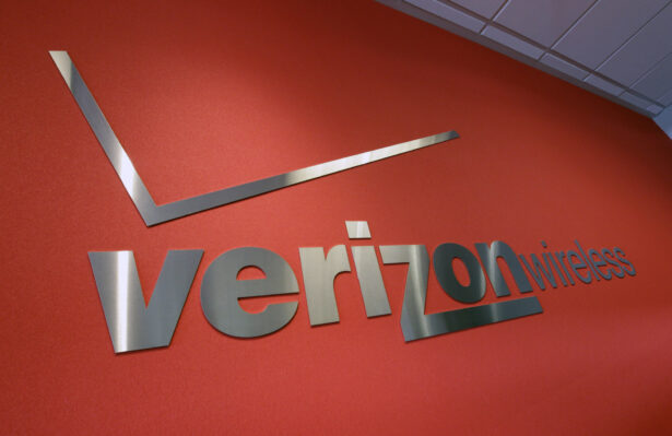  Verizon logo