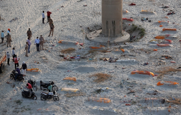 buried-bodies-along-indian-river
