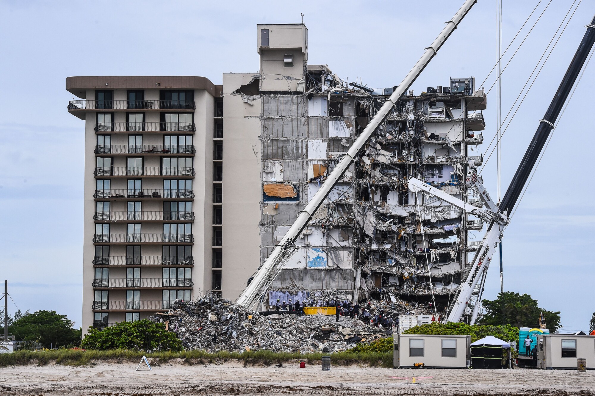 Government Audit Finds 24 Miami Buildings Are Unsafe After Deadly Collapse