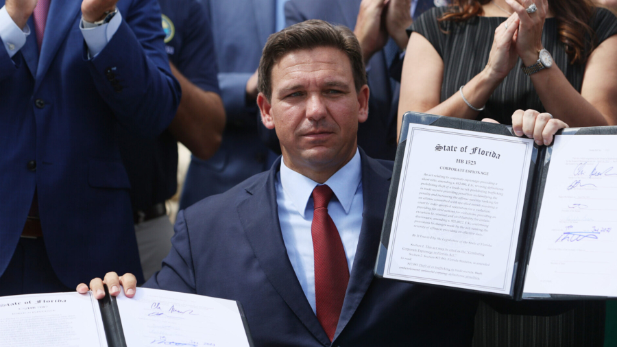 DeSantis Bans ‘Picketing and Protesting’ Outside Homes in Florida