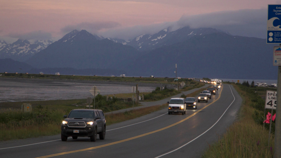 Strong Alaska Quake Produces Prolonged Shaking, Small Tsunami