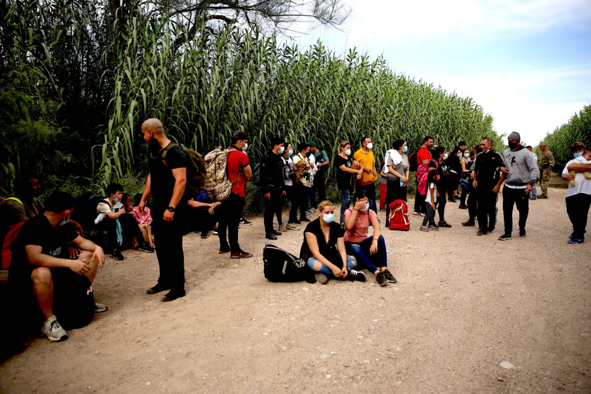 Texas Sheriff on Border: War Between Good and Evil
